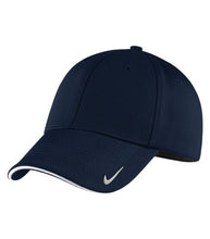 Load image into Gallery viewer, NIKE Dri-FIT MESH SWOOSH FLEX SANDWICH CAP. 333115