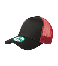 Load image into Gallery viewer, NEW ERA® SNAPBACK TRUCKER CAP. NE205