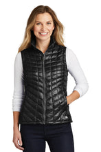 Load image into Gallery viewer, THE NORTH FACE® THERMOBALL™ TREKKER LADIES' VEST. NF0A3LHL